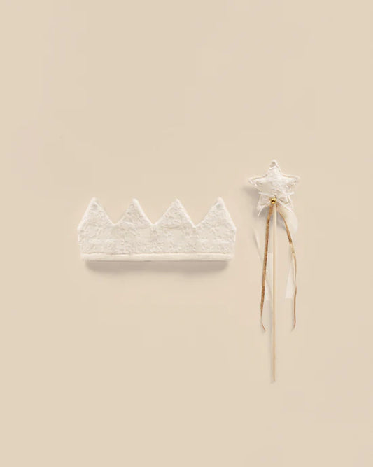 Crown & Wand || Daisy Embroidery