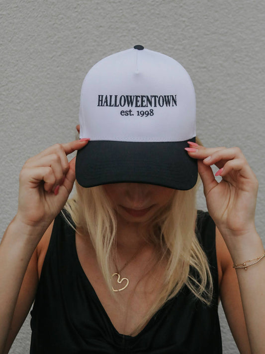 HALLOWEENTOWN trucker