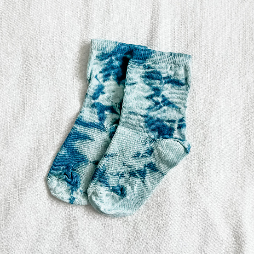 blue tie dye sock