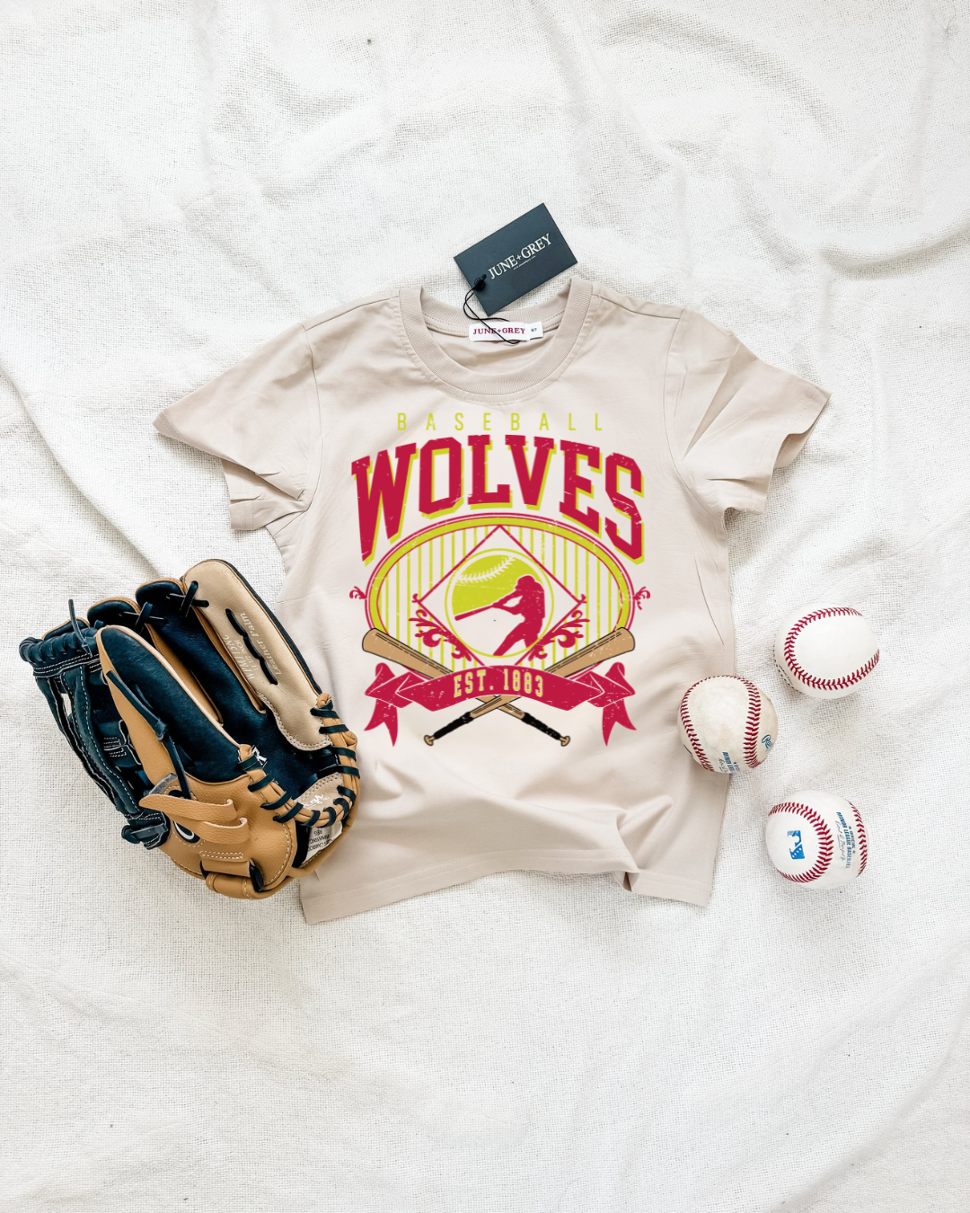 WOLVES BASEBALL tee