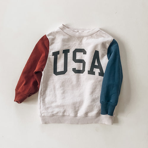 USA. sweatshirt